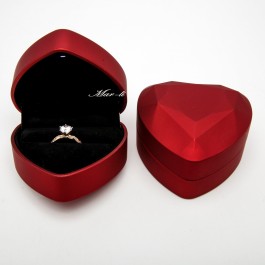 Коробки бархатні з підсвіткою 6 шт. (7 х 4.3 см.) 6-5772