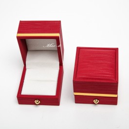 Коробки для біжутерії (6.5 х 6 х 5 см.) 6-5600 Коробки для біжутерії (6.5 х 6 х 5 см.) 6-5600